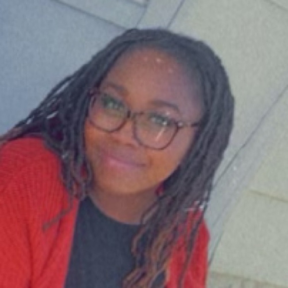 Meet your Posher, Angelicqa
